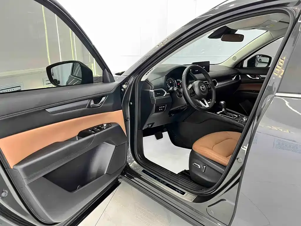 Mazda CX-5 2023 из CN, фото 6