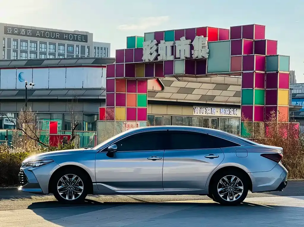Toyota Avalon 2021 из CN, фото 9