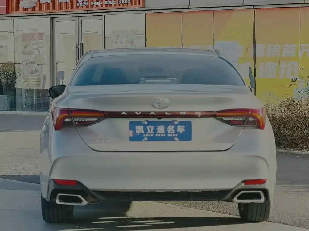 Toyota Avalon 2021 из CN, фото 2