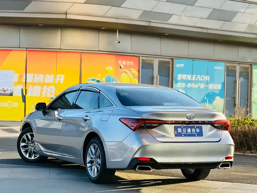 Toyota Avalon 2021 из CN, фото 7