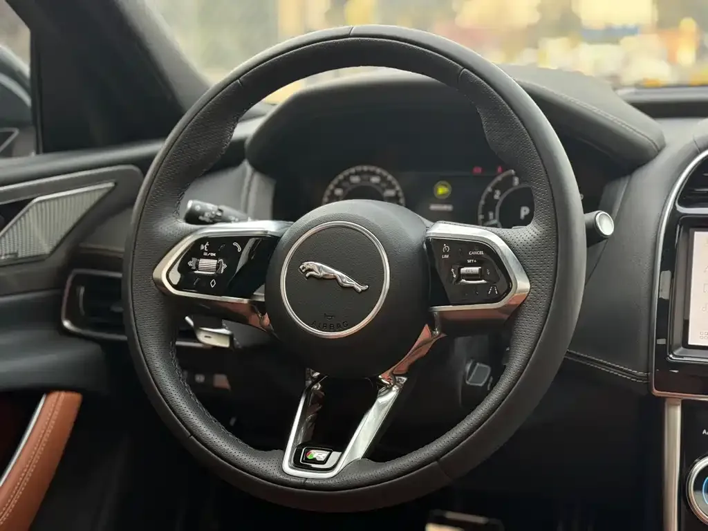 Jaguar XEL 2024 из CN, фото 8