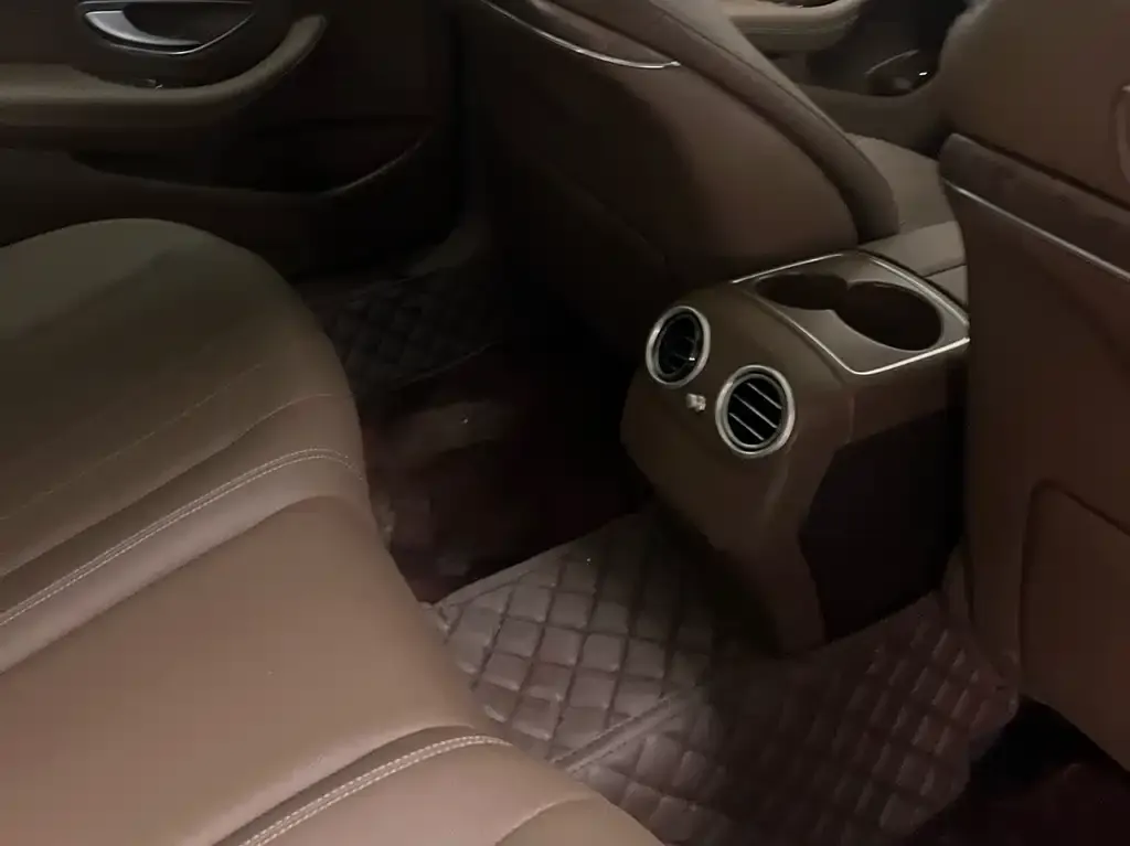 Mercedes-Benz E-Class 2021 из CN, фото 5