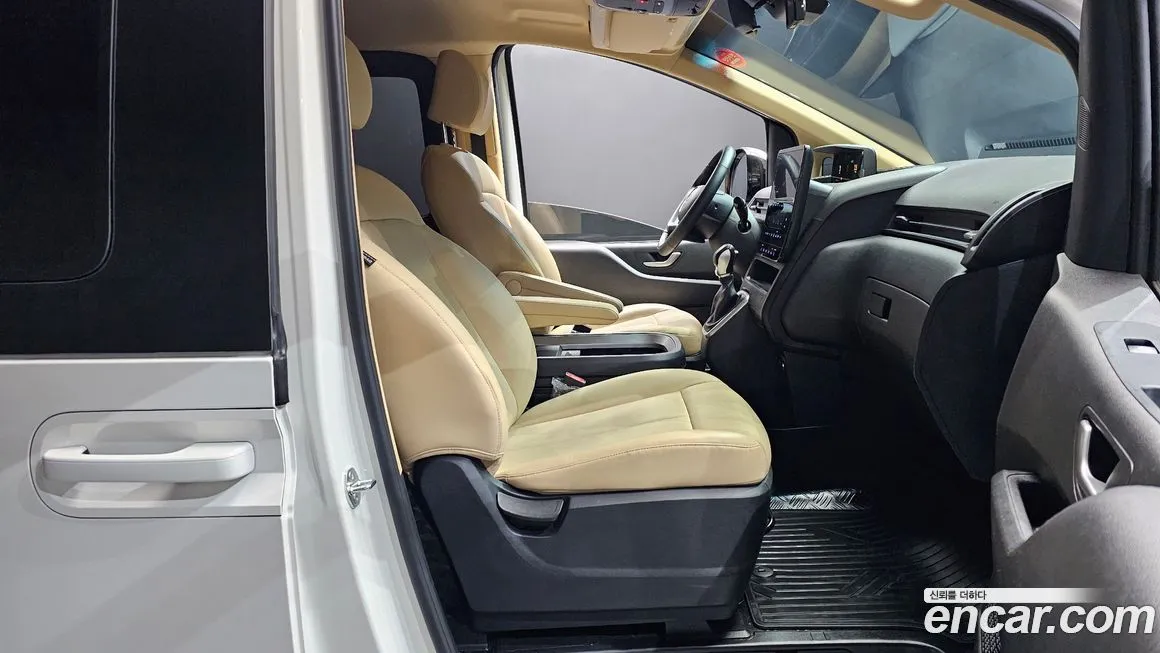 Hyundai Staria 2025 из KR, фото 10