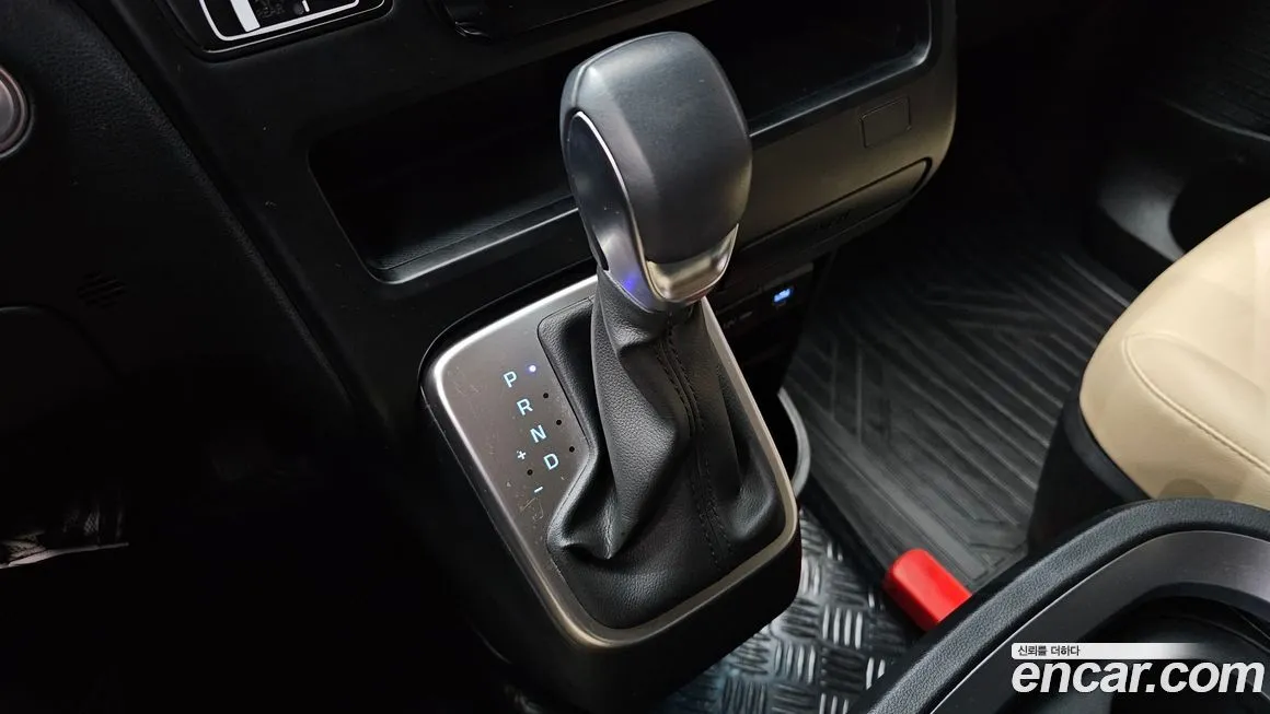 Hyundai Staria 2025 из KR, фото 7