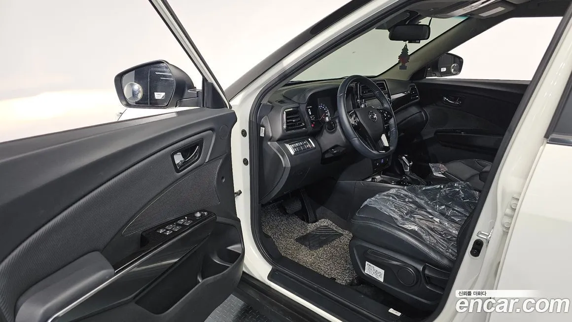 KG Mobility (Ssangyong) TIBOLI 2022 из KR, фото 7