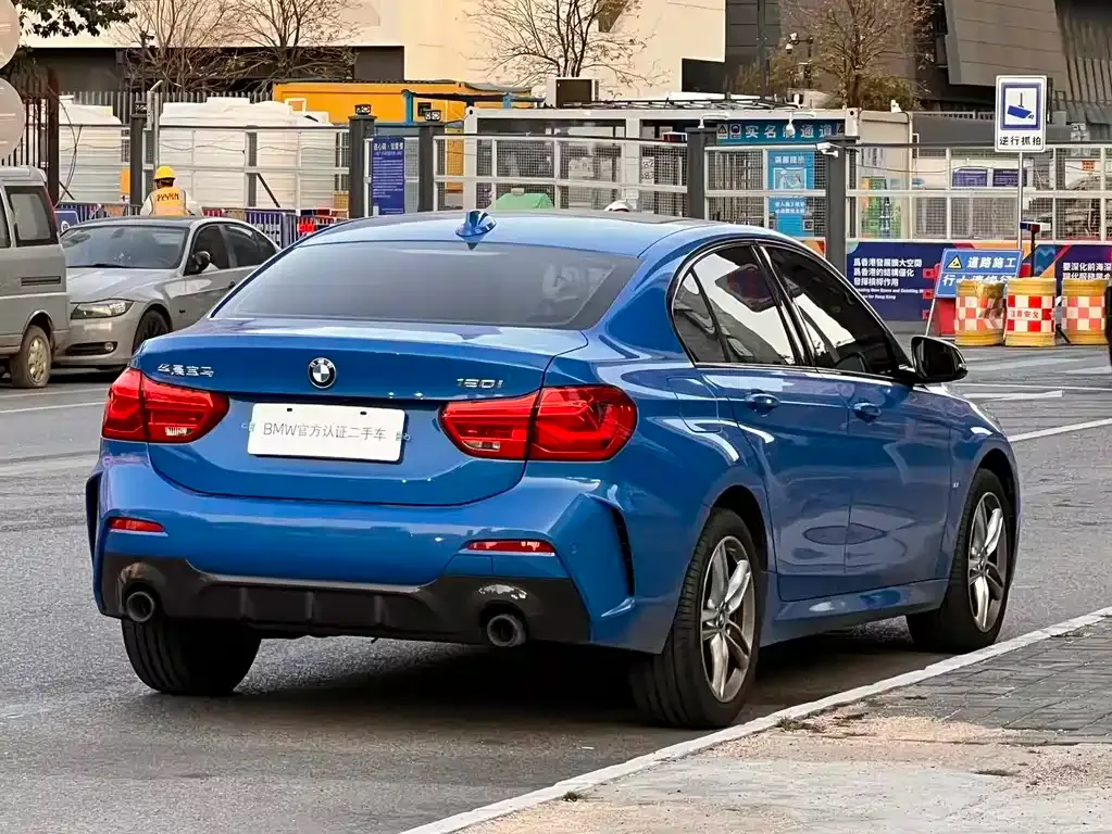 BMW 1 Series 2022 из CN, фото 7