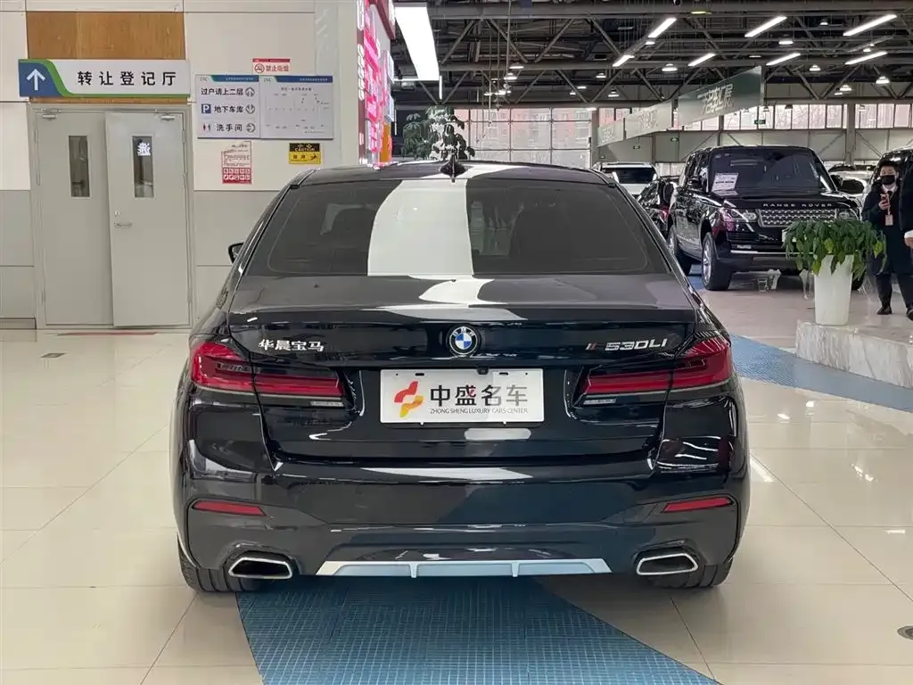 BMW 5 Series 2022 из CN, фото 3