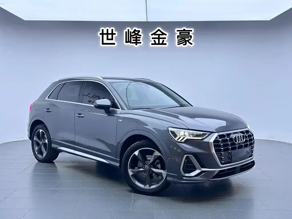 Audi Q3 2021 из CN, фото 2