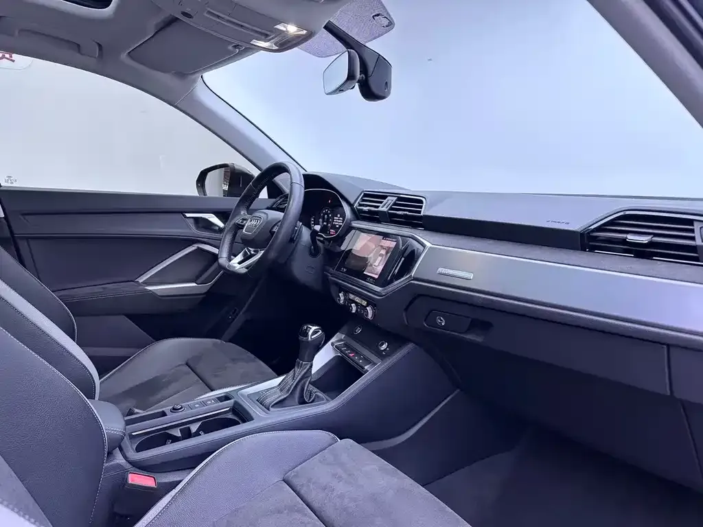 Audi Q3 2021 из CN, фото 5