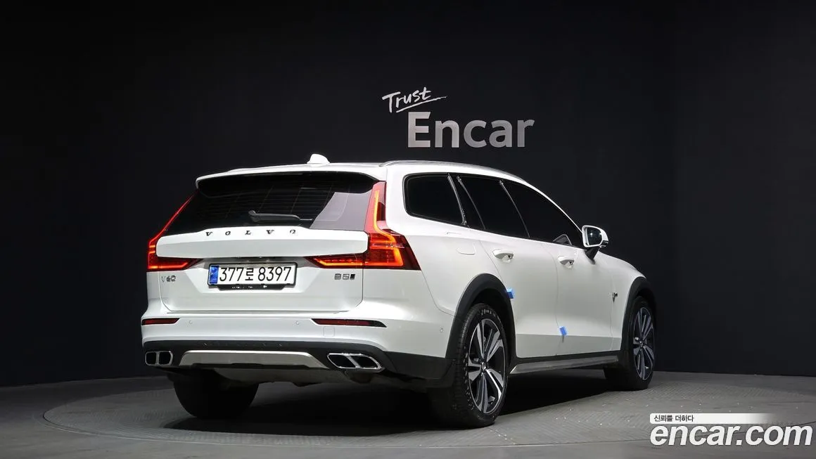 Volvo V60 2021 из KR, фото 4