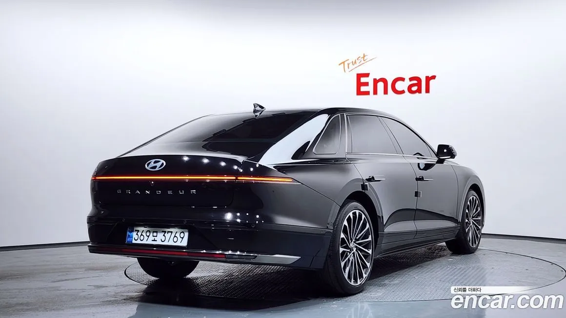 Hyundai Grandeur 2023 из KR, фото 2