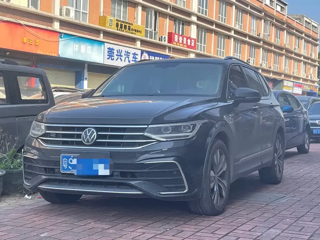 Volkswagen Tiguan L 2024 из CN, фото 1