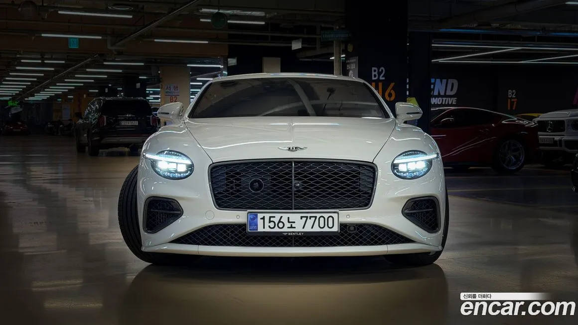 Bentley Continental 2025 из KR, фото 8