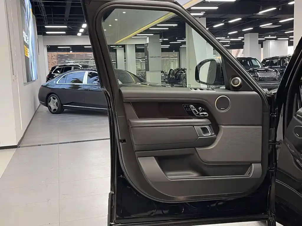 Land Rover Range Rover 2022 из CN, фото 10