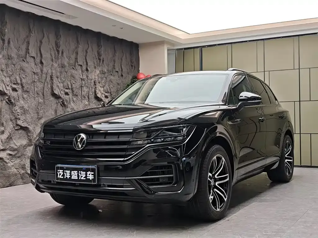 Volkswagen Touareg 2024 из CN, фото 1