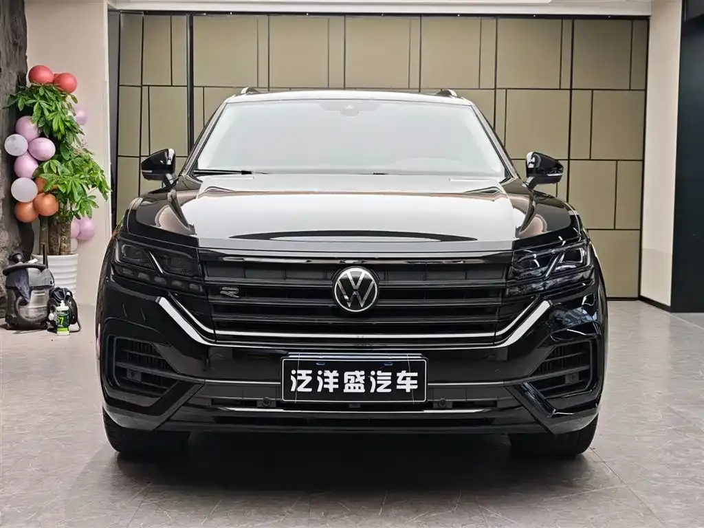Volkswagen Touareg 2024 из CN, фото 8