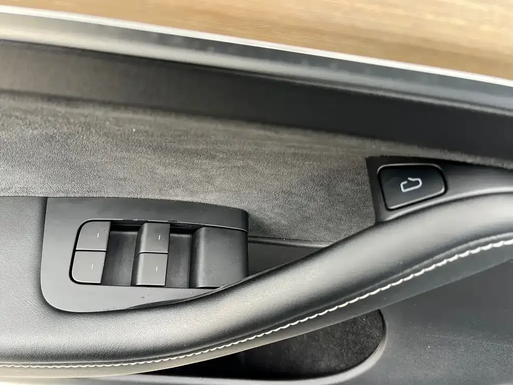 Tesla Model Y 2022 из CN, фото 2