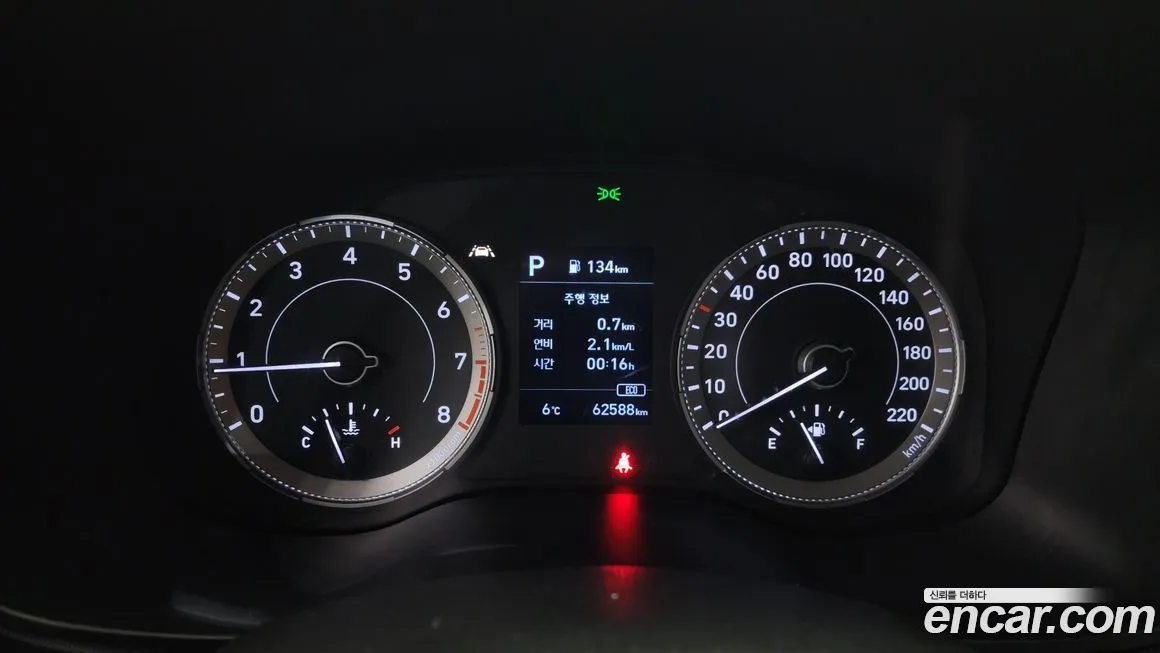 Hyundai Venue 2021 из KR, фото 4