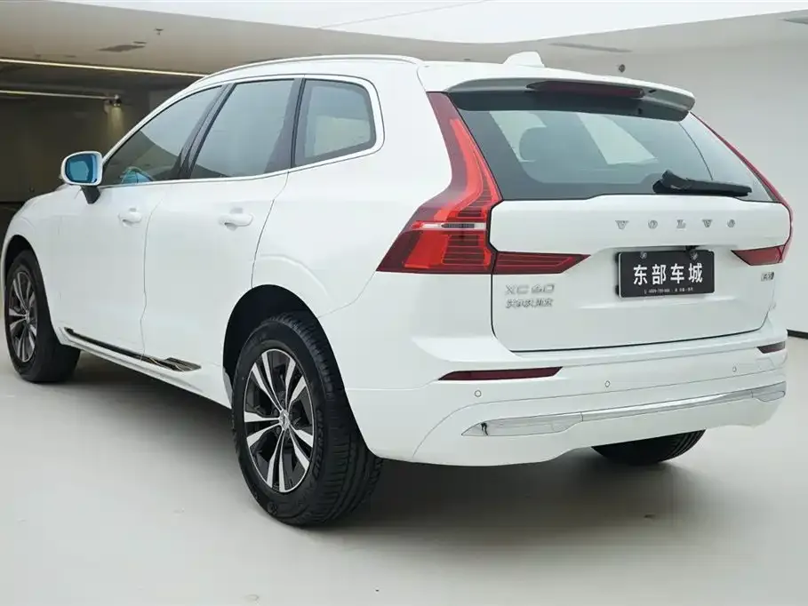 Volvo XC60 2025 из CN, фото 5