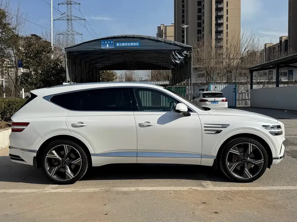 Genesis GV80 2024 из CN, фото 2
