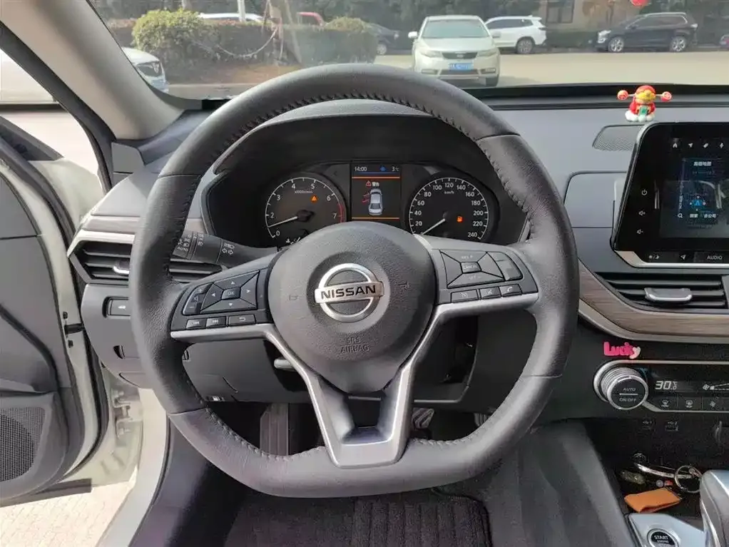 Nissan Teana 2022 из CN, фото 2