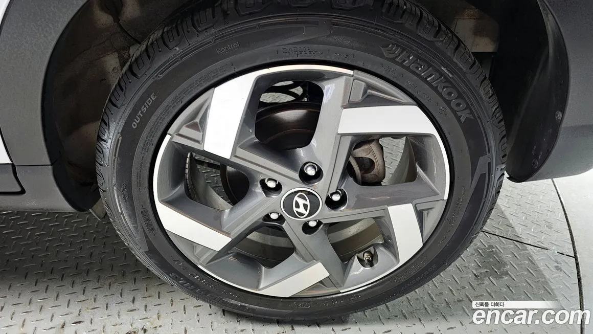 Hyundai Venue 2021 из KR, фото 8