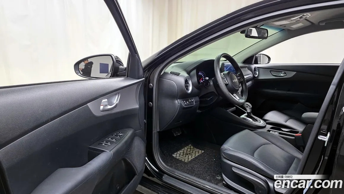 Kia K3 2022 из KR, фото 10
