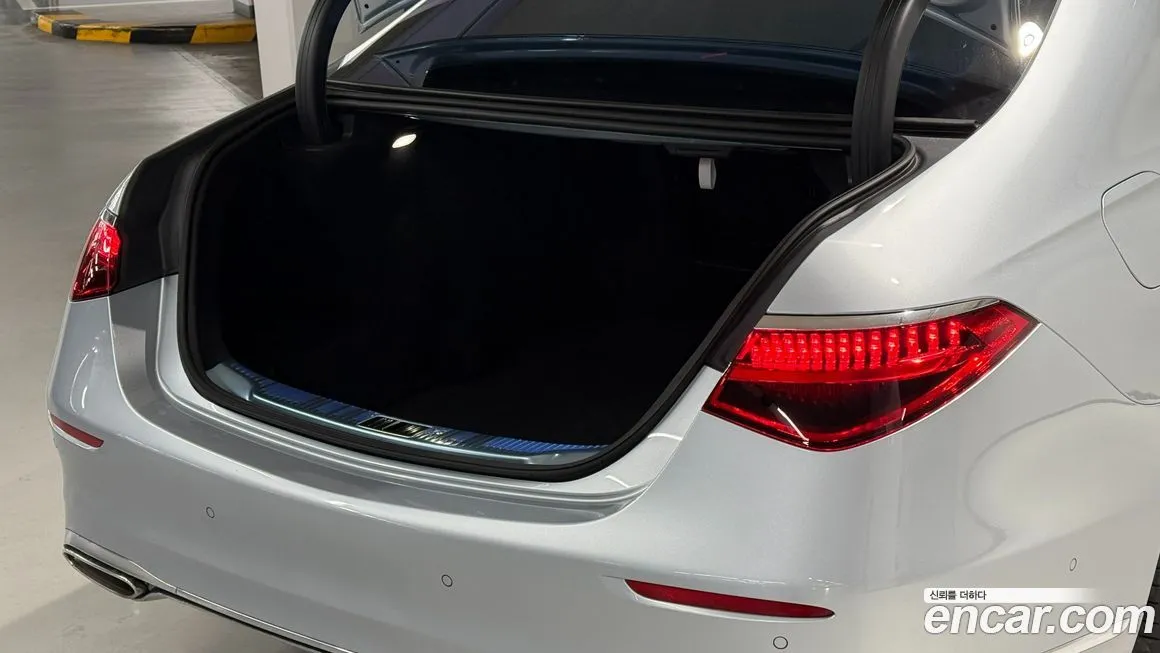 Mercedes-Benz S-Class 2025 из KR, фото 2