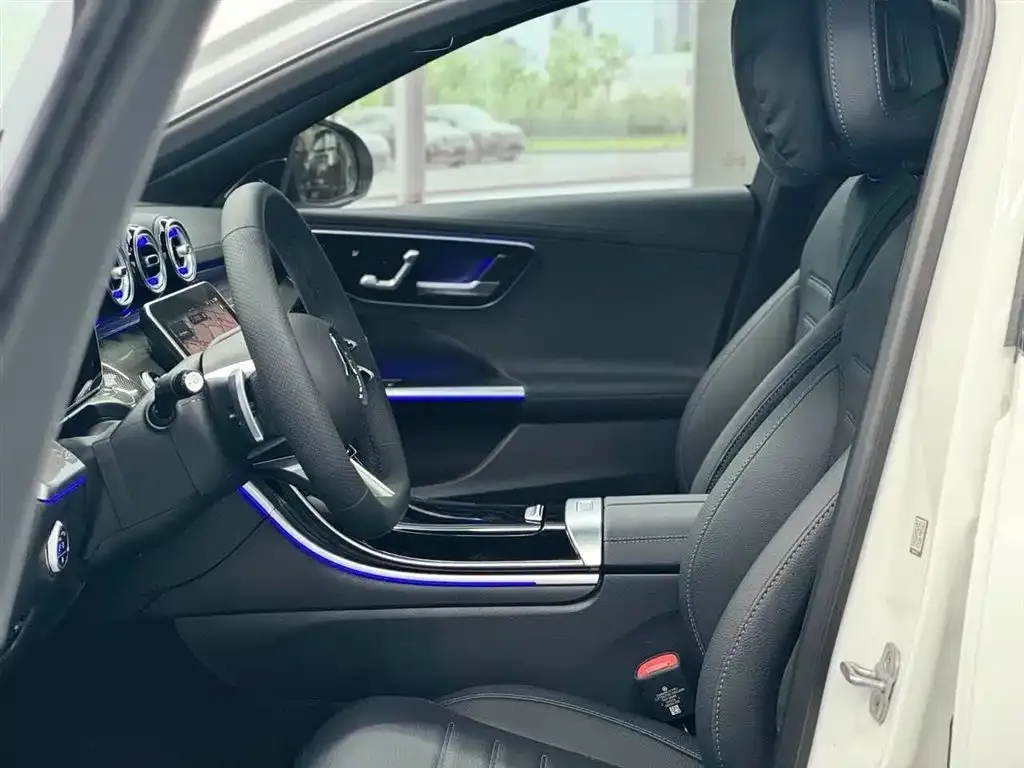 Mercedes-Benz C-Class 2025 из CN, фото 3
