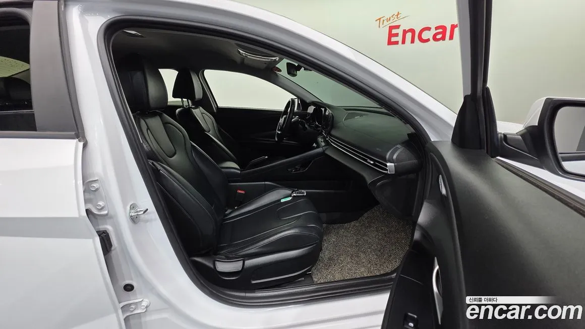 Hyundai AVANTE 2021 из KR, фото 7