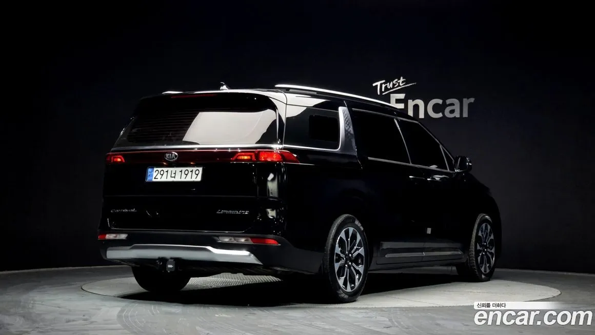 Kia Carnival 2021 из KR, фото 2