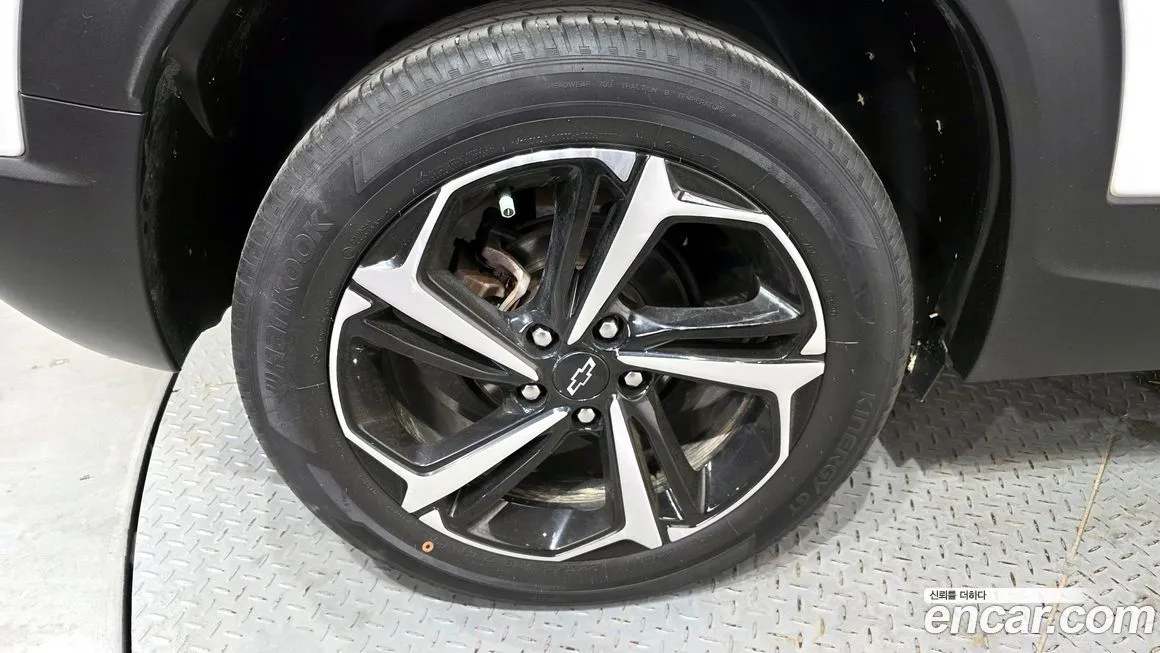 Chevrolet (GM Daewoo) Trailblazer 2021 из KR, фото 5