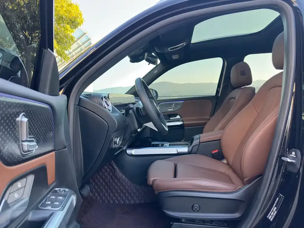 Mercedes-Benz GLB 2024 из CN, фото 2
