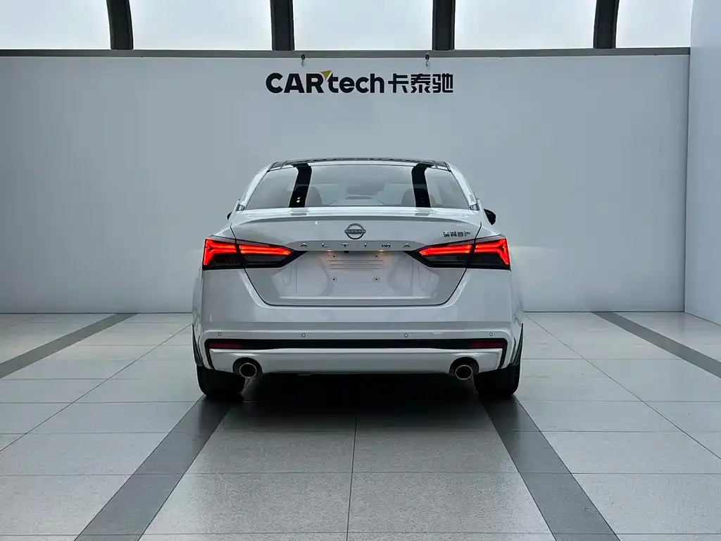 Nissan Teana 2023 из CN, фото 2