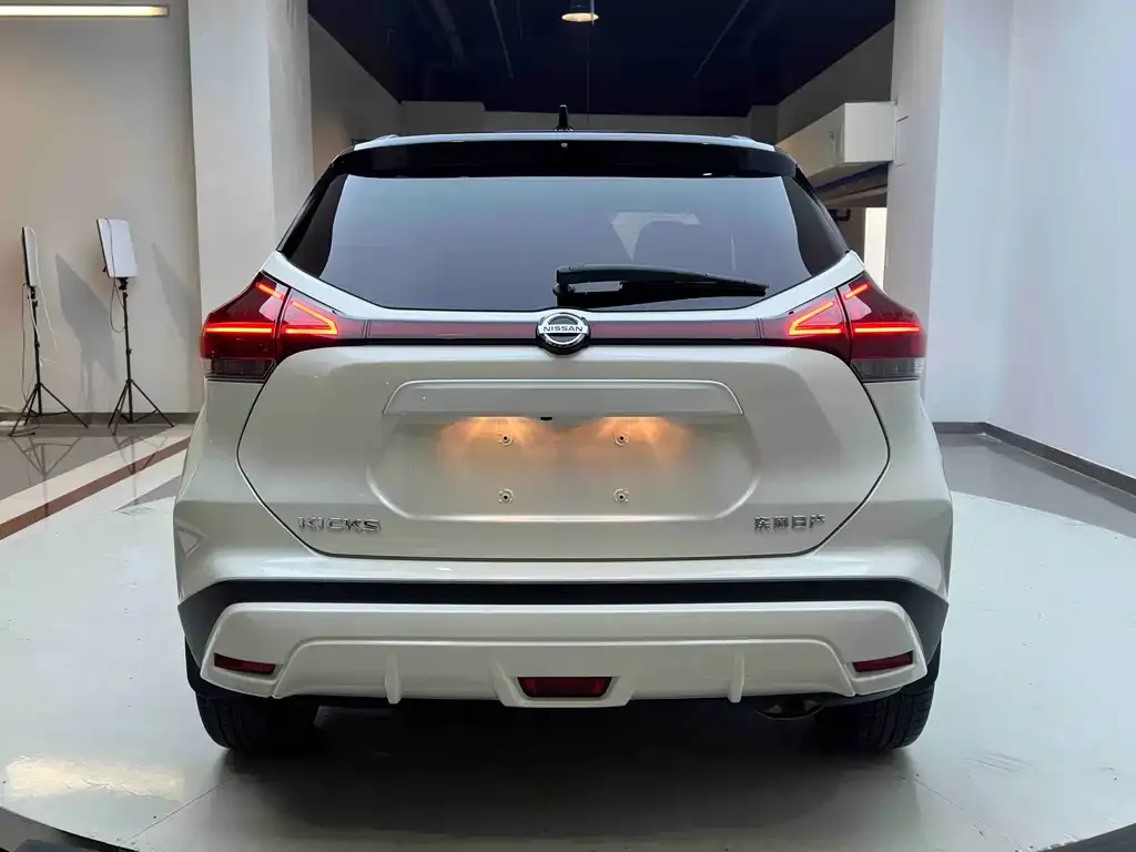 Nissan Kicks 2022 из CN, фото 2