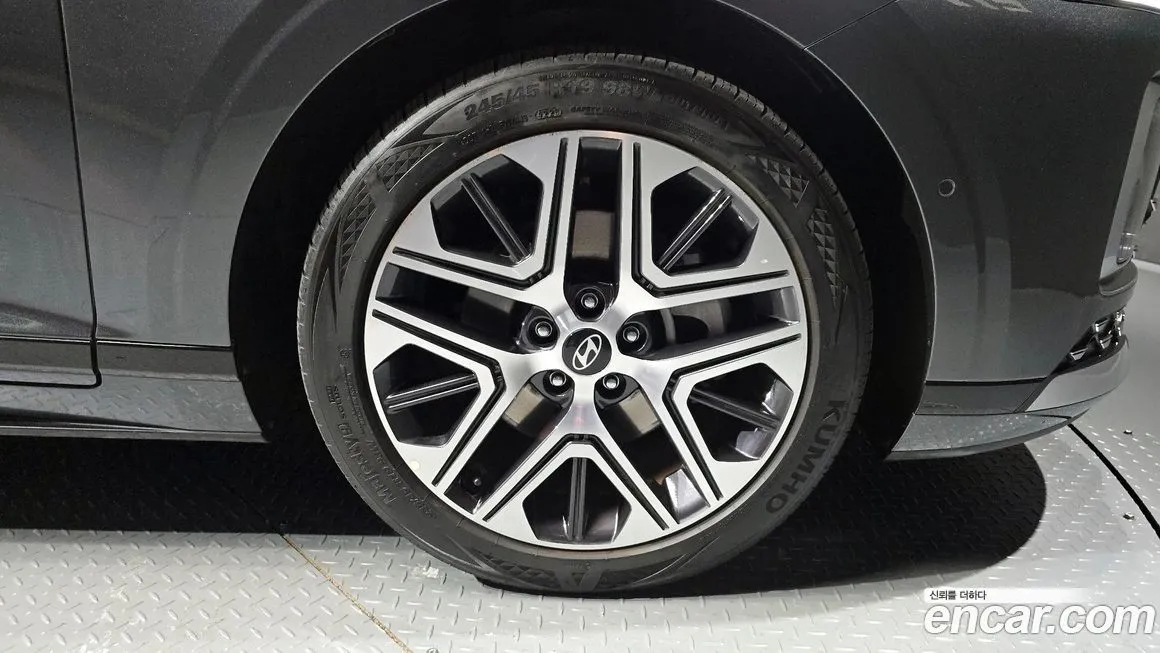 Hyundai Grandeur 2023 из KR, фото 3