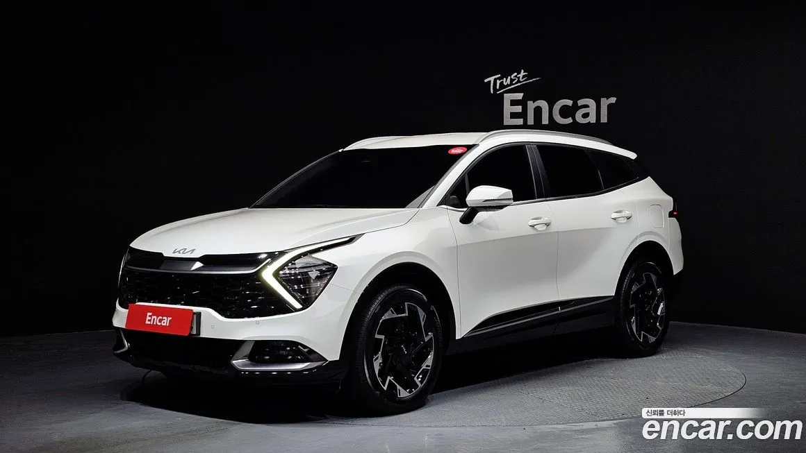 Kia Sportage — фото 1