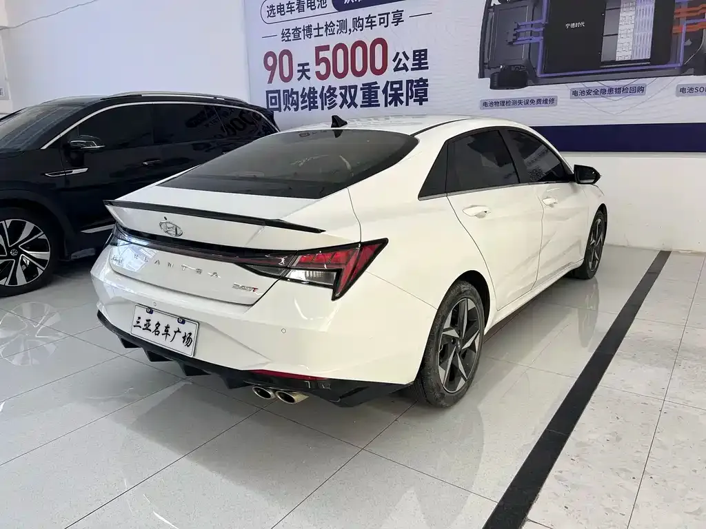 Hyundai Elantra 2023 из CN, фото 9