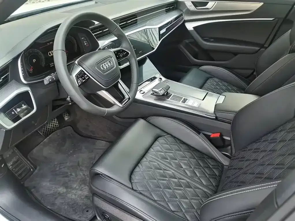Audi A6L 2025 из CN, фото 3