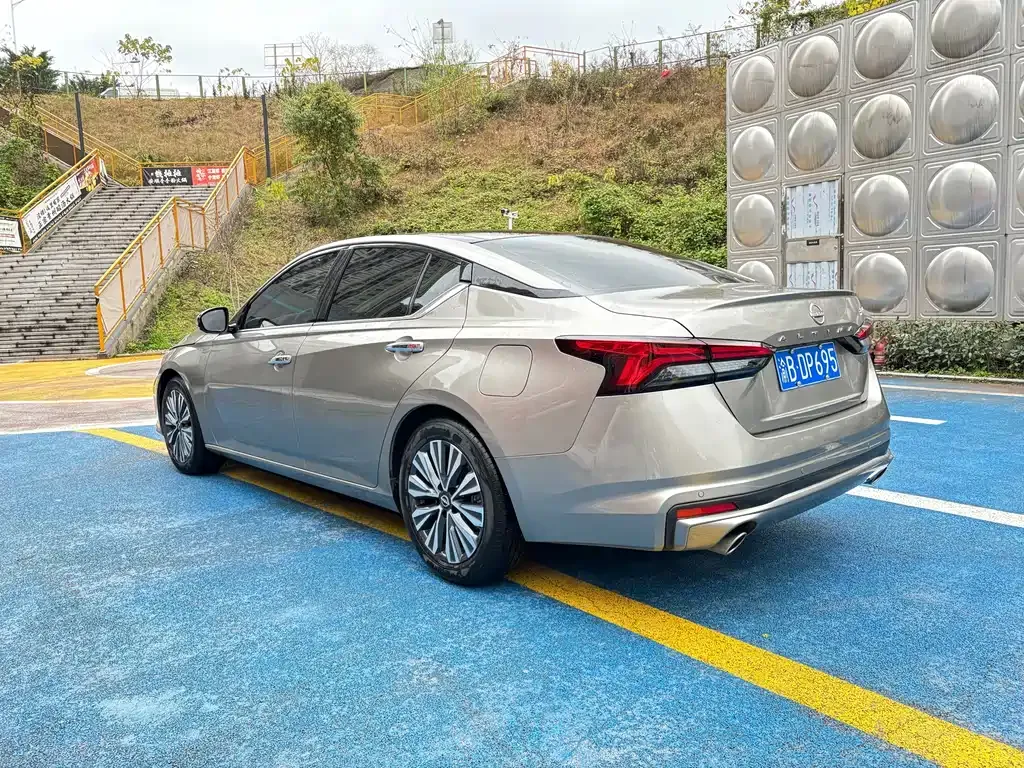 Nissan Teana 2024 из CN, фото 8