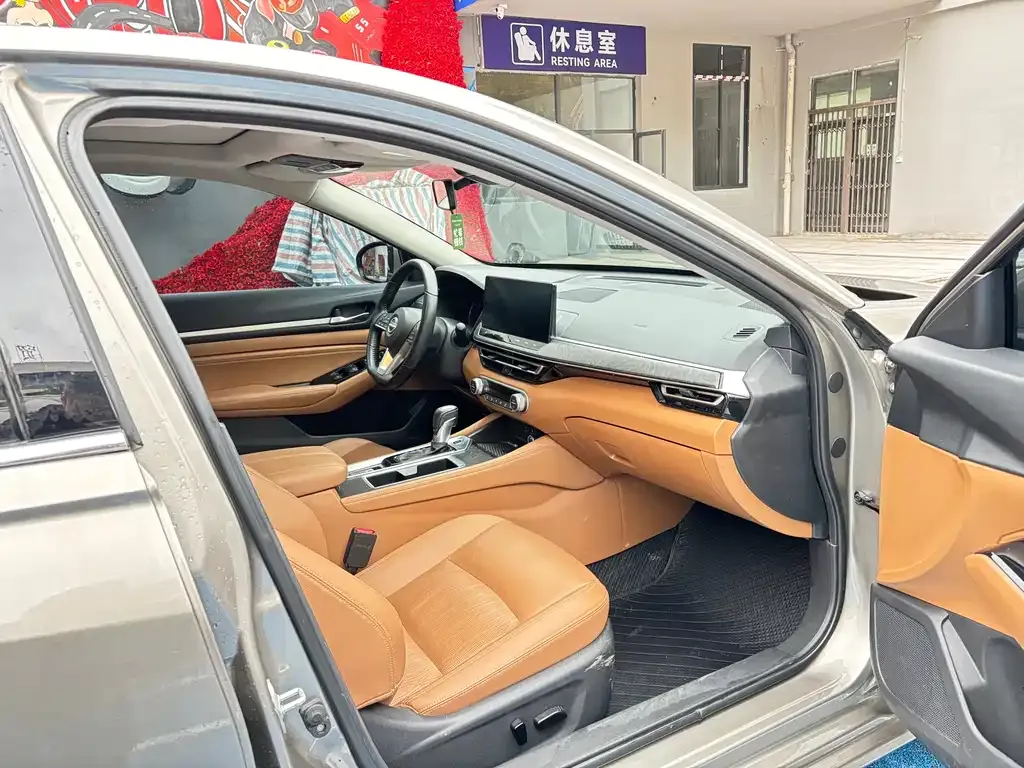 Nissan Teana 2024 из CN, фото 2
