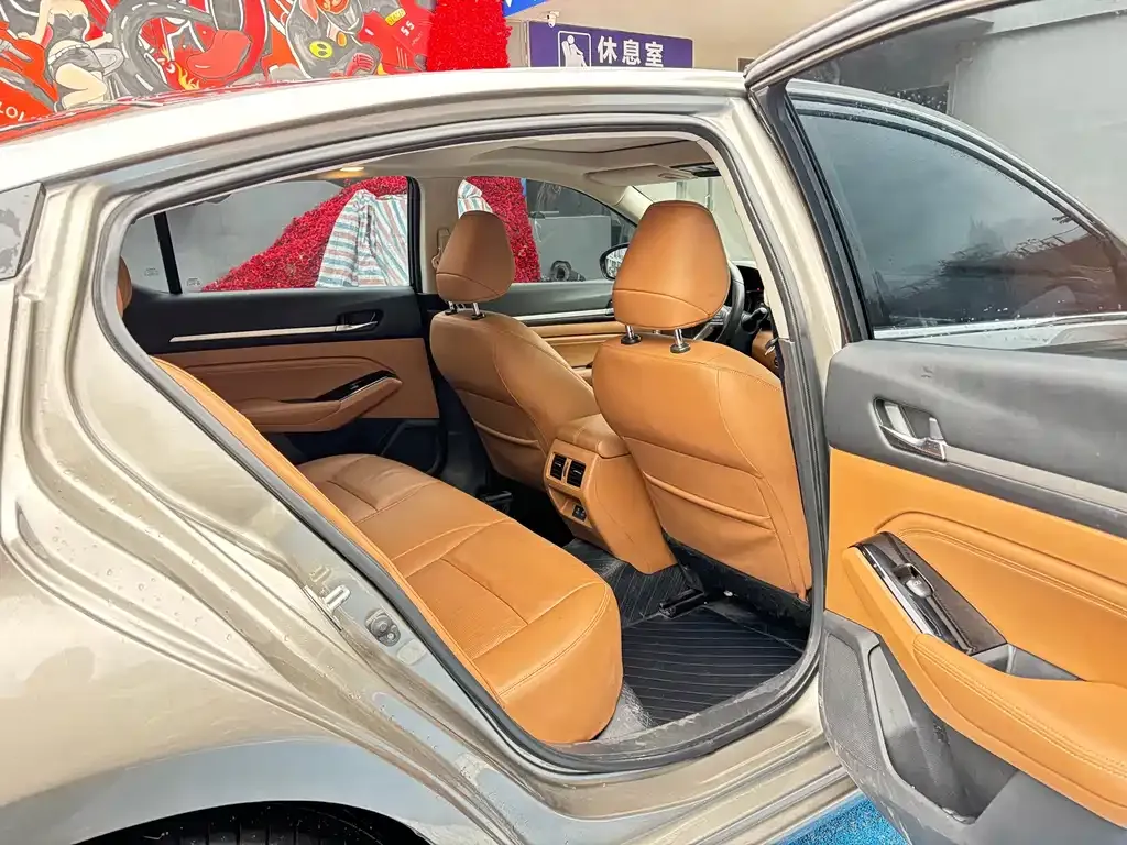 Nissan Teana 2024 из CN, фото 4