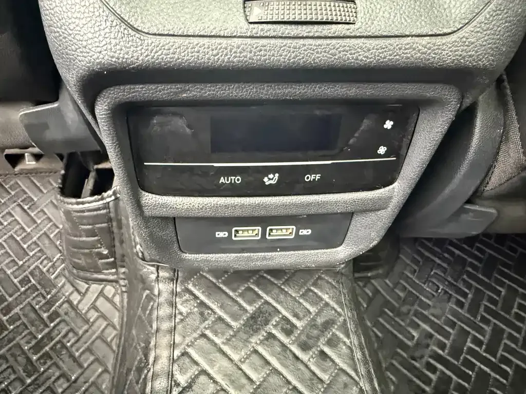 Volkswagen Tayron 2021 из CN, фото 3