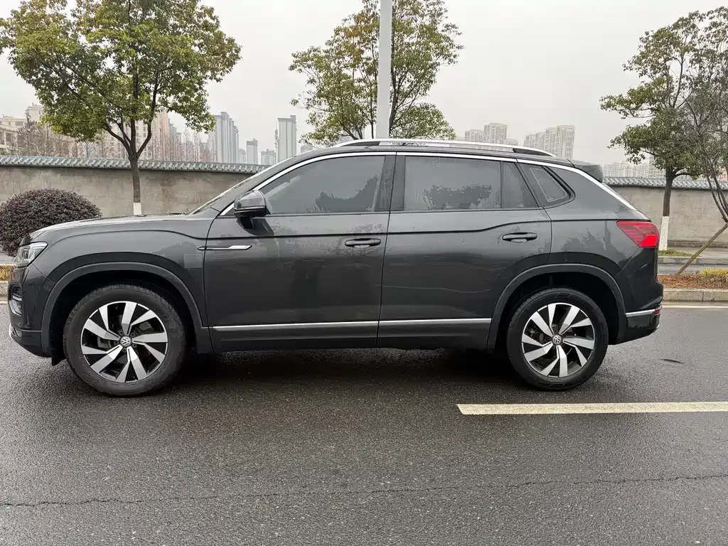 Volkswagen Tayron 2021 из CN, фото 9