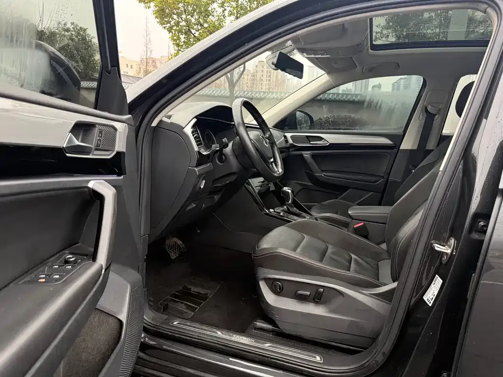 Volkswagen Tayron 2021 из CN, фото 10
