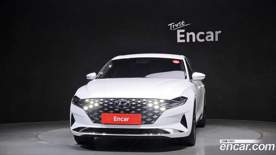 Hyundai Grandeur 2022 из KR, фото 9