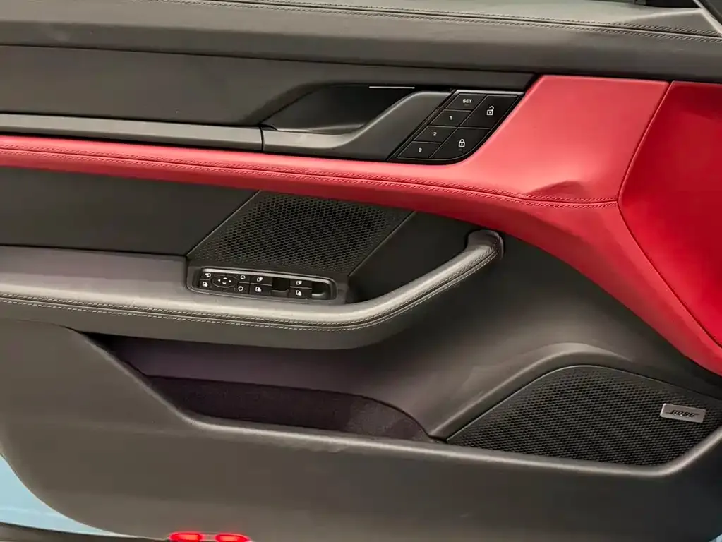 Porsche Taycan 2022 из CN, фото 3