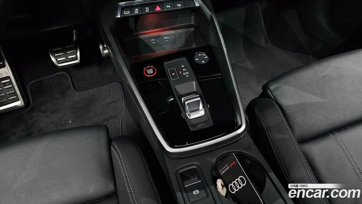 Audi S3 2023 из KR, фото 9