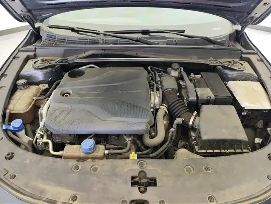 Changan UNI-V 2023 из CN, фото 4