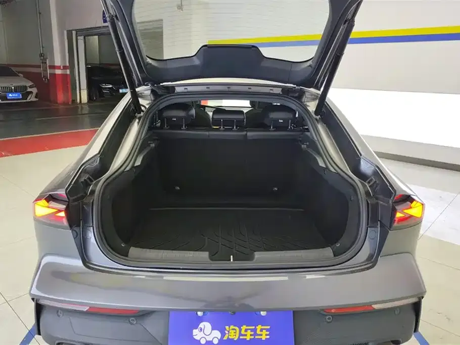 Changan UNI-V 2023 из CN, фото 9